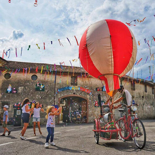 Metrò spettacoli - Artisti in strada - Airship Pirate